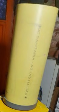 Tubo de PVC.